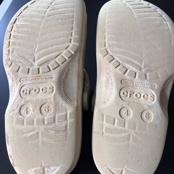 Crocs - Picture 8 of 8